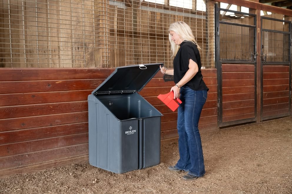 Feed Bins & Containers - Behlen Country Barn Buddy Store - All - Behlen Country