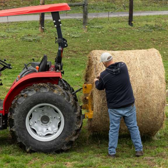 Tractor Attachments - Behlen Country Heavy - Duty Bale Spear - Behlen Country