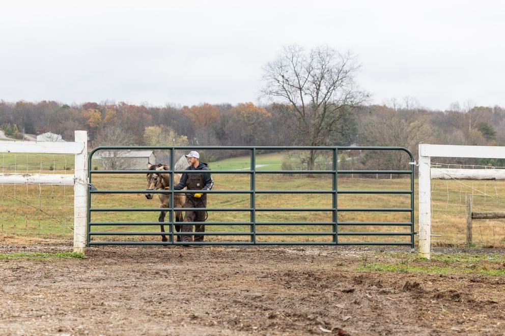 Gates - Behlen Country Pasture Pro 7 - Bar Gate - Behlen Country