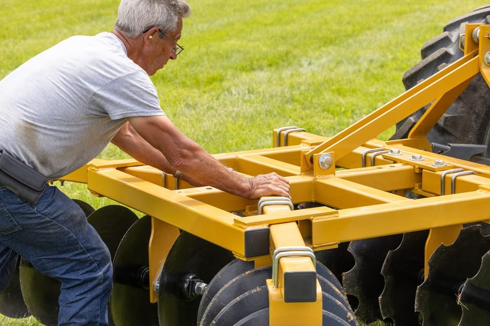 Tractor Attachments - Behlen Country Precision Series Tillage Disk - Behlen Country