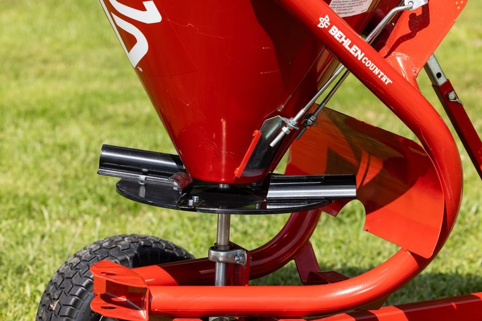 Spreaders - Behlen Country Pull - Behind Spreader - Behlen Country