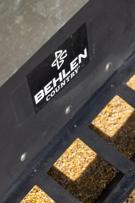 Creep Feeder - Behlen Country SafeStart Poly Creep Feeder - Behlen Country