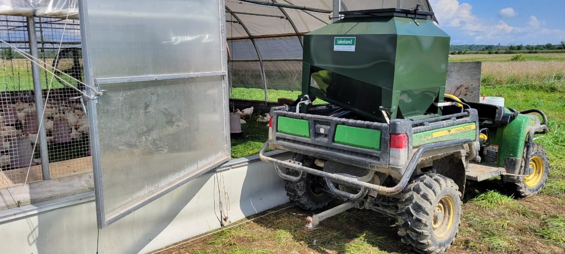 UTV Easy Feeder - Lakeland 15 Bushel UTV Easy Feeder - Lakeland Farm and Ranch