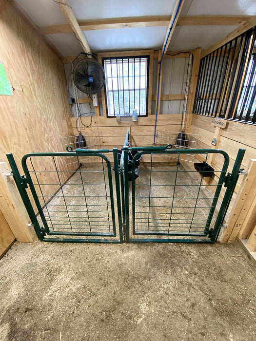 Panels & Gates - Lakeland 36″ High - Wire Mesh Divider Panel/Gate - Lakeland Farm and Ranch