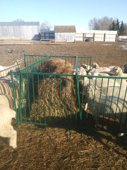 Collapsible Feeders - Lakeland Collapsible Sheep & Goat Feeder – 3″ Spacing - Lakeland Farm and Ranch