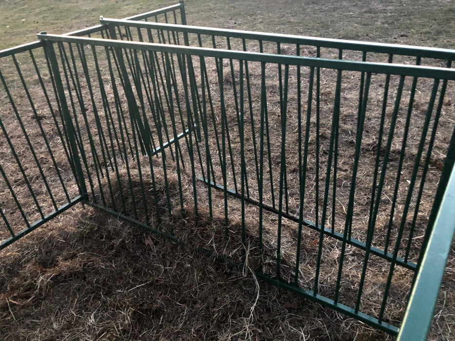 Collapsible Feeders - Lakeland Collapsible Sheep & Goat Feeder – 3″ Spacing - Lakeland Farm and Ranch