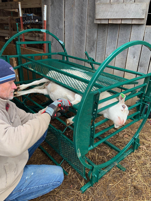 Spin Trim Chute - Lakeland Deluxe Spin Trim Chute - Lakeland Farm and Ranch