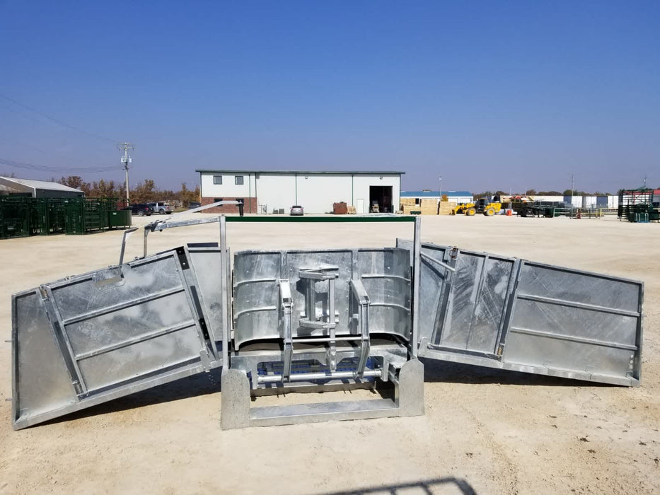 Sheep and Goat Handling Equipment - Lakeland Easy Klamp Sheep & Goat Handler - Lakeland Farm and Ranch