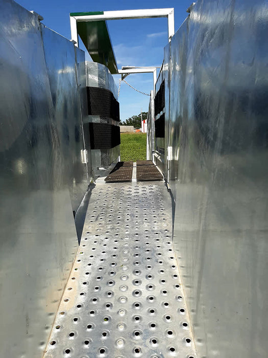 Sheep and Goat Handling Equipment - Lakeland Easy Klamp Sheep & Goat Handler - Lakeland Farm and Ranch