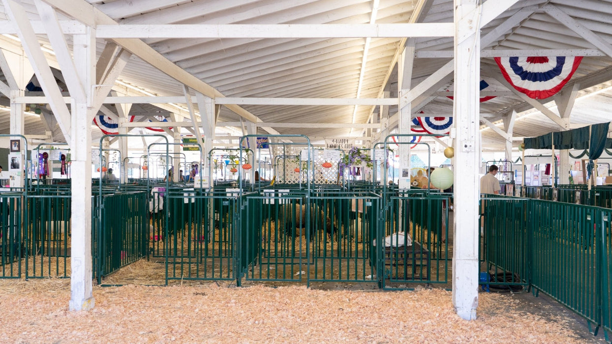 Panels & Gates - Lakeland Heavy Duty Spindle Penning Panel with Man Door - Lakeland Farm and Ranch