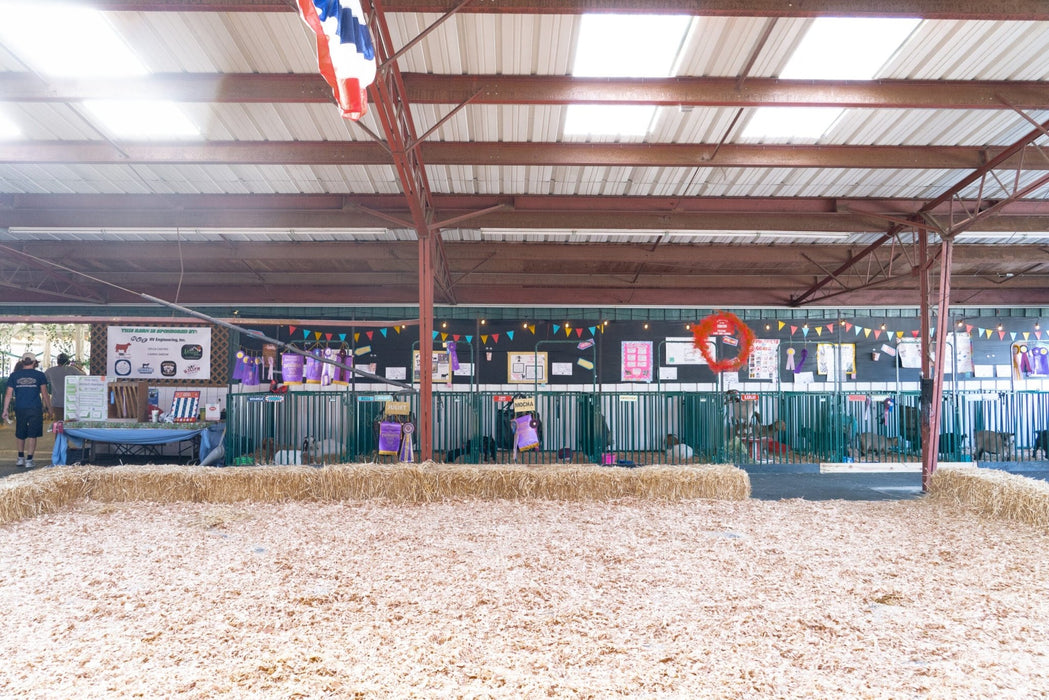 Panels & Gates - Lakeland Heavy Duty Spindle Penning Panel with Man Door - Lakeland Farm and Ranch