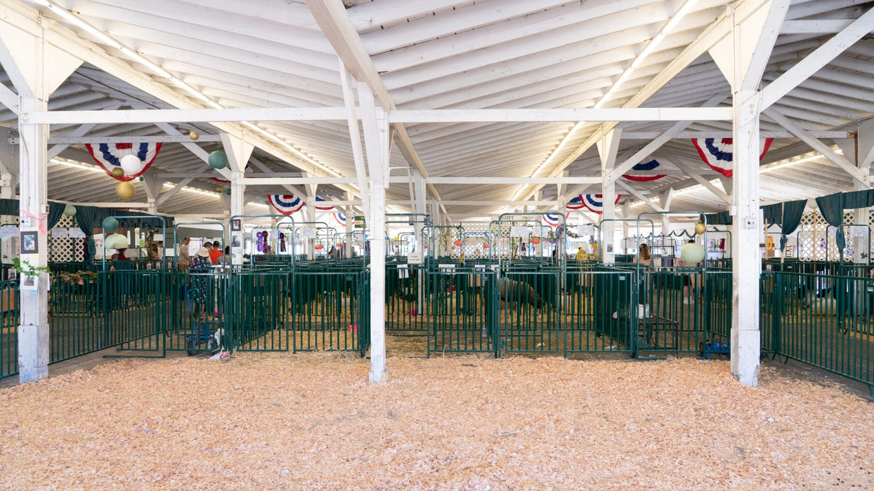 Panels & Gates - Lakeland Heavy Duty Spindle Penning Panel with Man Door - Lakeland Farm and Ranch