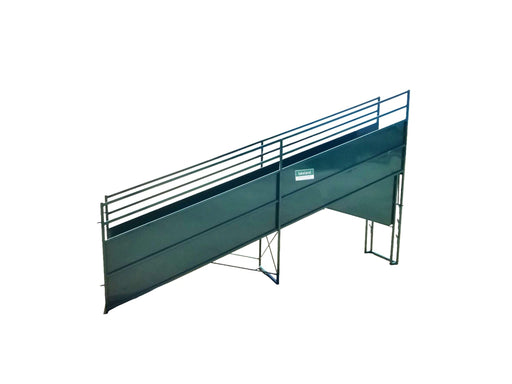 Loading Chutes - Lakeland Loading Chute with Adjustable Height Floor - Lakeland Farm and Ranch
