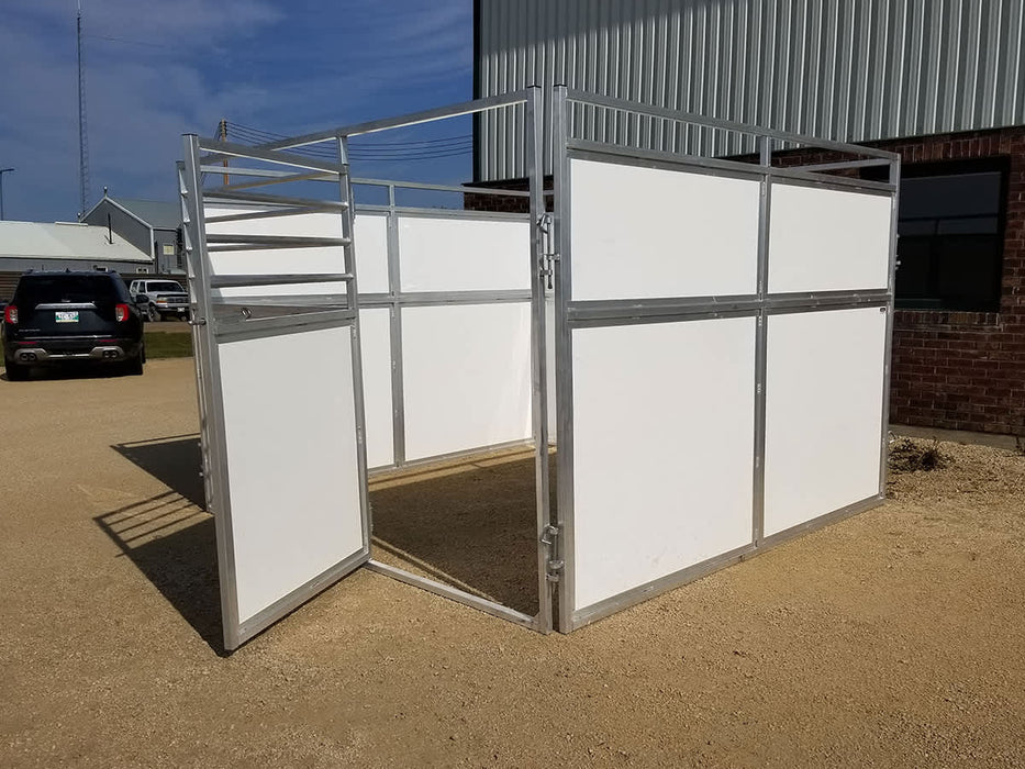 Horse Stalls - Lakeland Portable Competition Horse Stalls - Lakeland Farm and Ranch