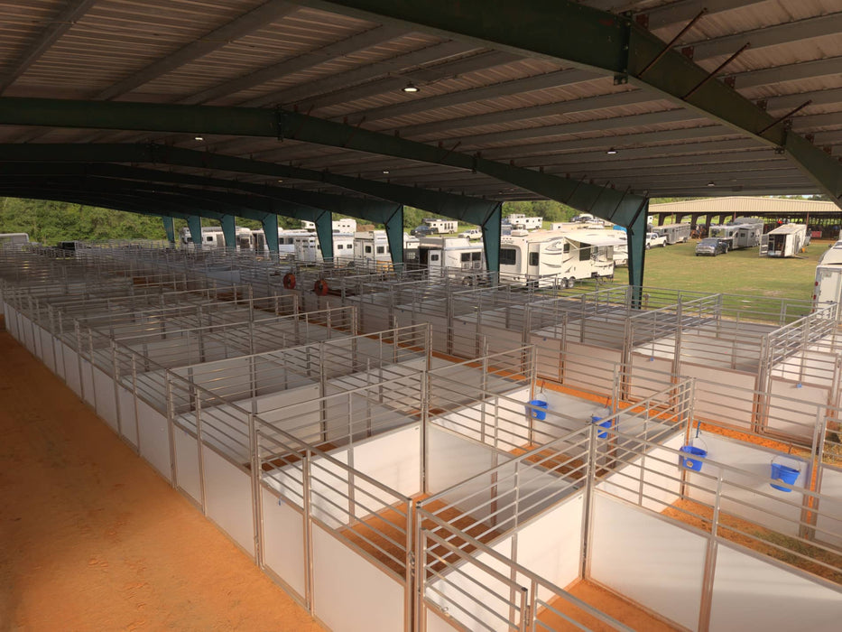 Horse Stalls - Lakeland Portable Competition Horse Stalls - Lakeland Farm and Ranch