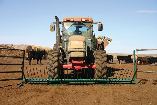 Panels & Gates - Lakeland Push and Drive - Over Gates - Lakeland Farm and Ranch