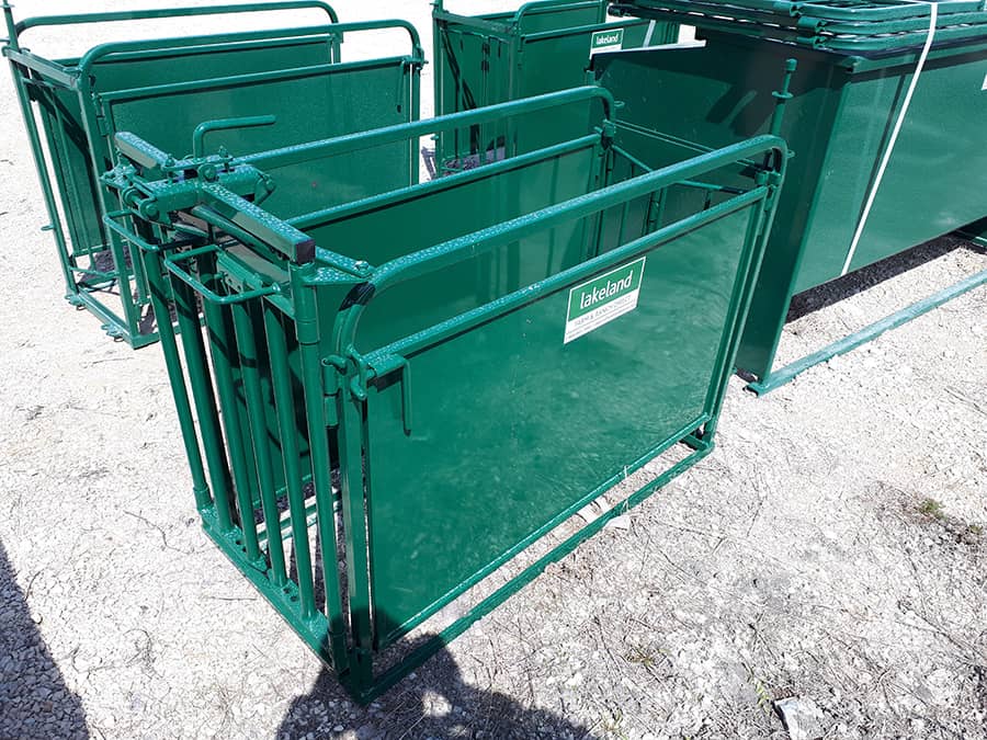 Head Gates - Lakeland Self Catch Headgate and Chute - Lakeland Farm and Ranch