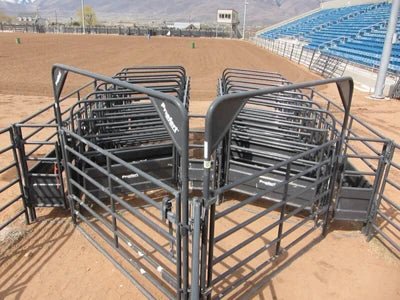 Rodeo Panels - Priefert Arrow Pen Bow Gate - Priefert