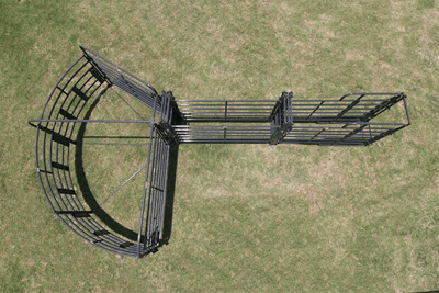 Crowding Sweeps - Priefert Sweep w/20' Adj. Alley, Preg Panels, Block & Load Gates - Priefert