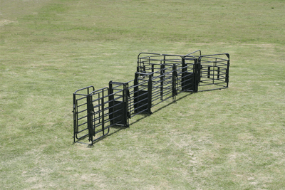 Crowding Sweeps - Priefert Sweep w/38' Adjustable Alley, Preg Panels, Block Gates & Scale Section - Priefert