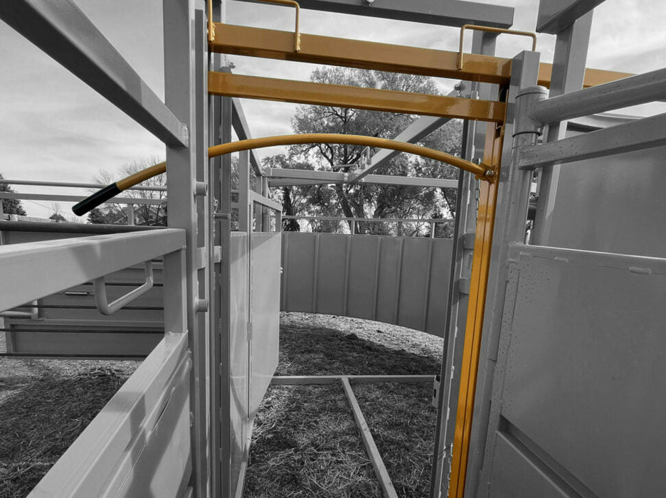 Alley Gates - Sioux Steel Sliding Alley Gate - Sioux Steel