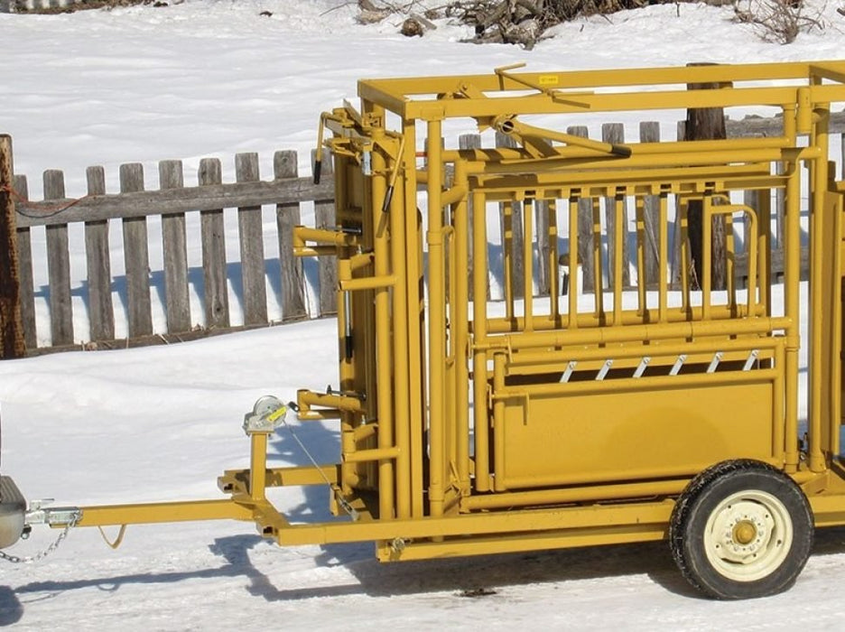 Squeeze Chute Transport Carts - Sioux Steel Squeeze Chute Cart - Sioux Steel